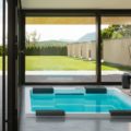 Mini piscine interieur spa design
